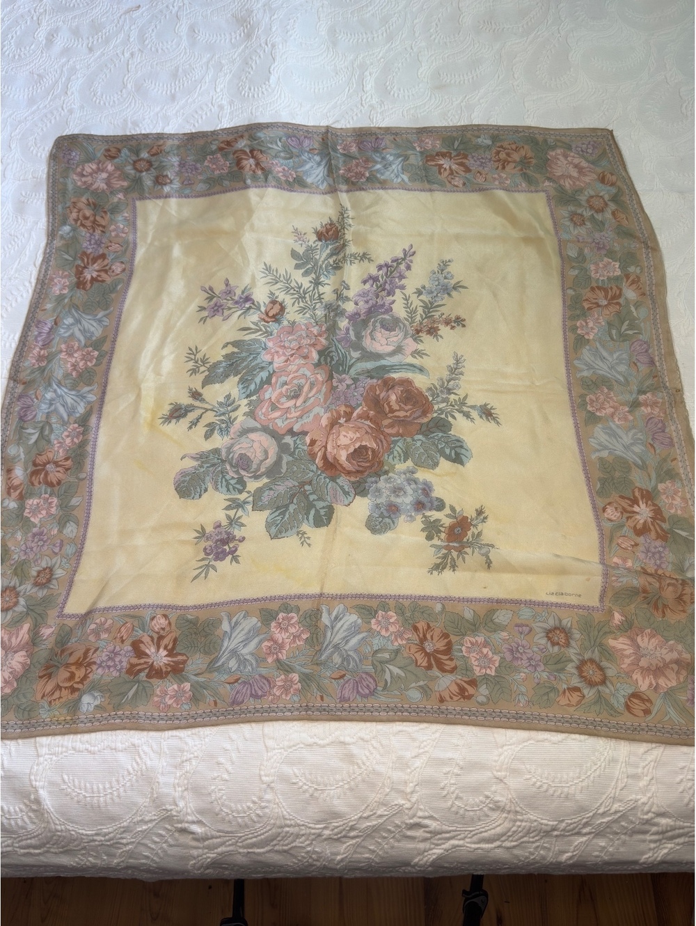 Vintage Liz Claiborne Floral Silky Scarf 30x30 Cottagecore Botanical Square - Picture 2 of 5